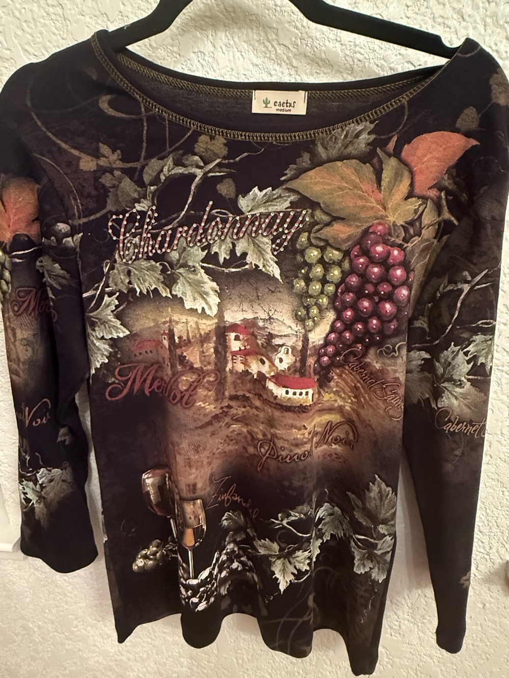 VTG Graphic Top M Y2K Rhinestone Vineyard Landscape Merlot, Chardonnay & Pinot